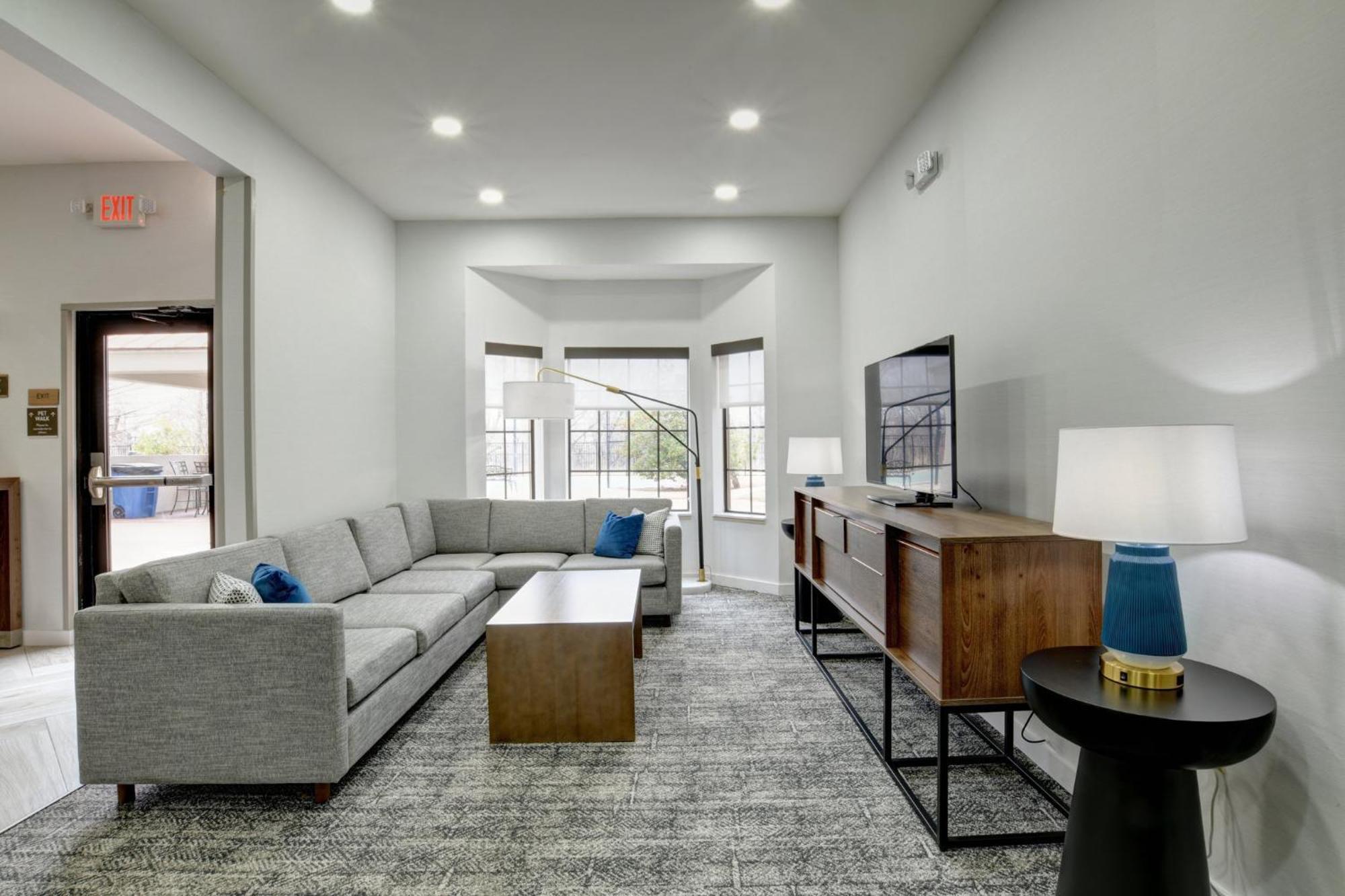 Staybridge Suites Oklahoma City By Ihg מראה חיצוני תמונה